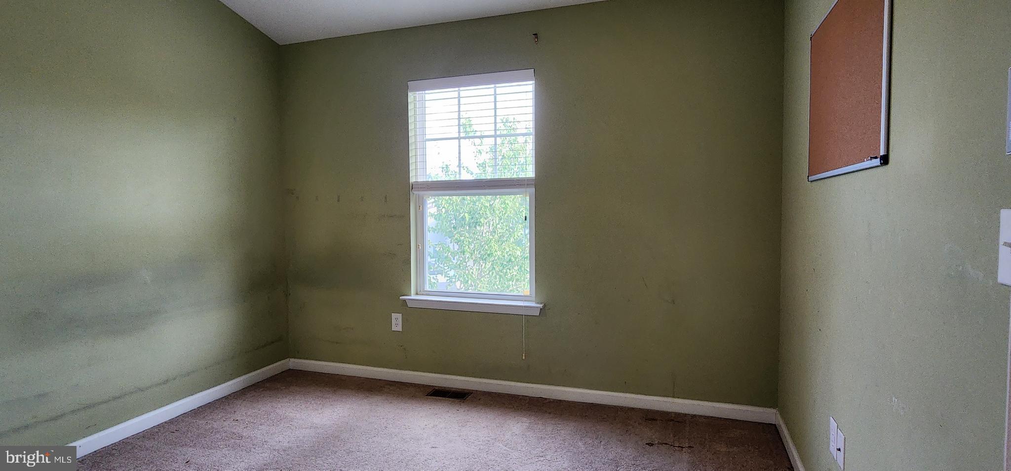 OAK TREE LANDING - Residential