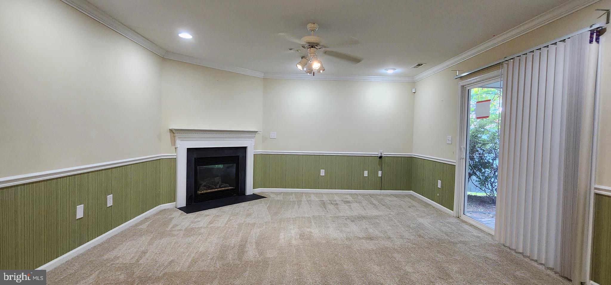 OAK TREE LANDING - Residential