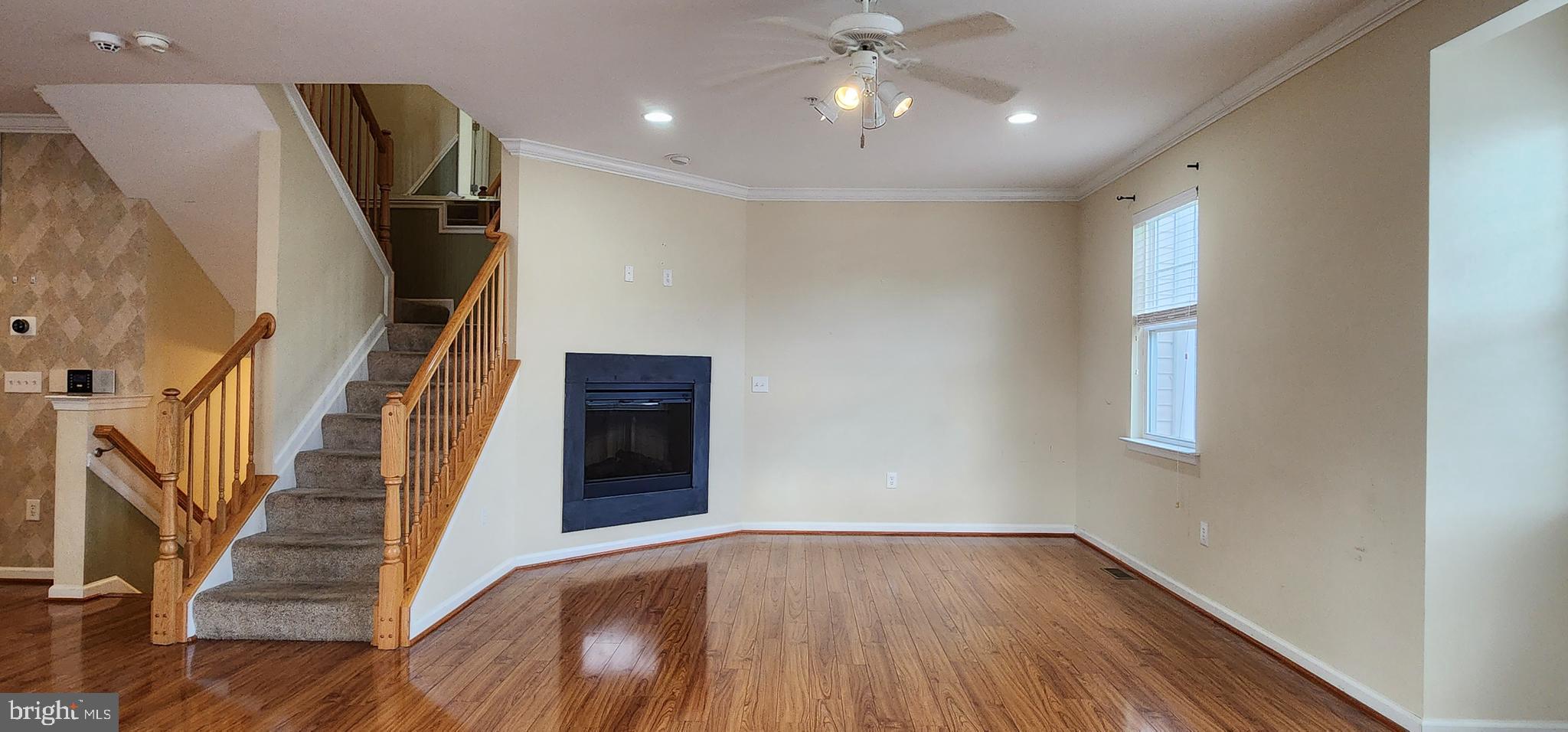 OAK TREE LANDING - Residential