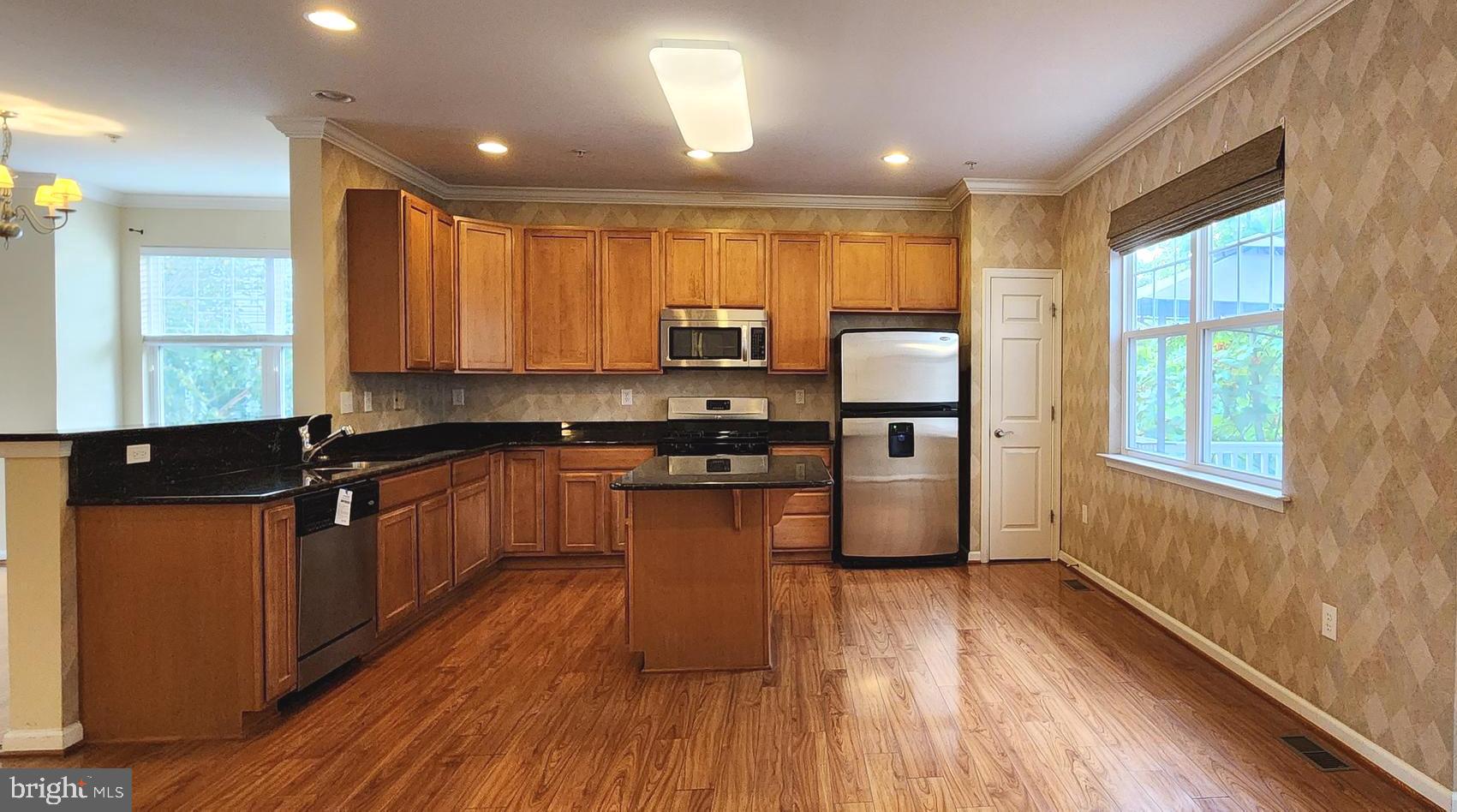 OAK TREE LANDING - Residential