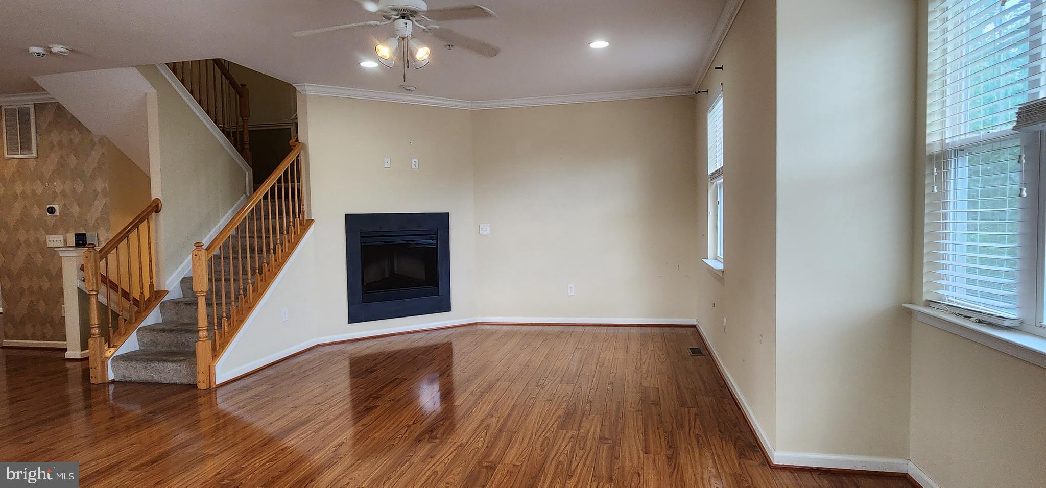 OAK TREE LANDING - Residential