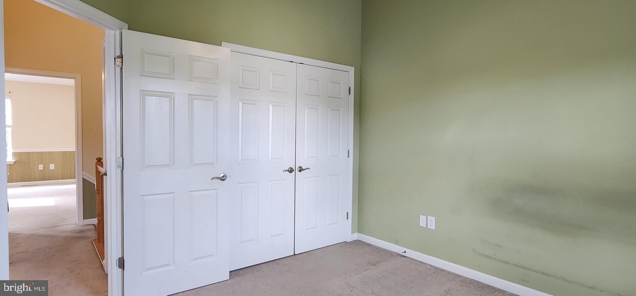 OAK TREE LANDING - Residential