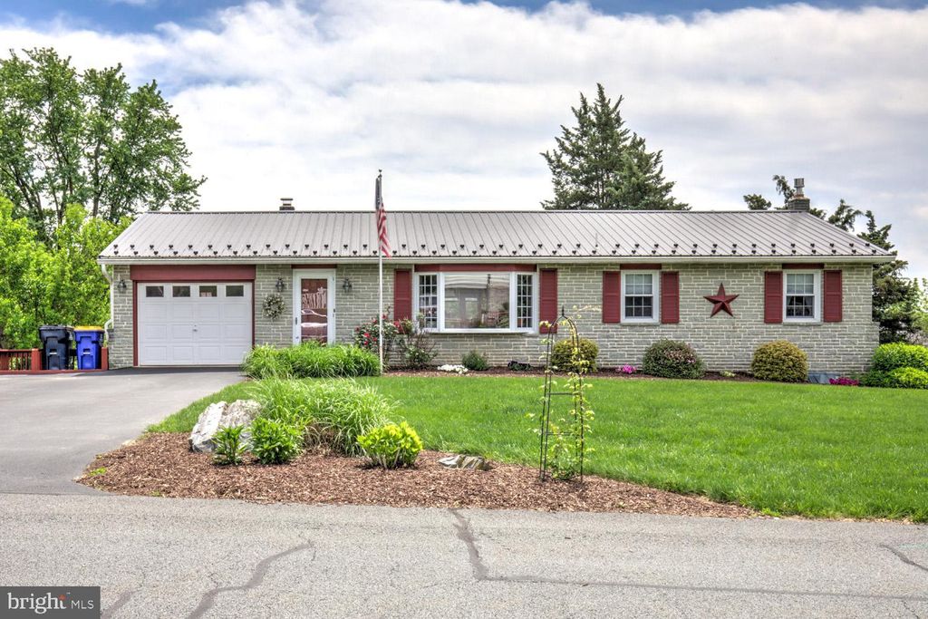 Photo of 330 Southview Drive, EPHRATA, PA 17522 (MLS # PALA2070434)