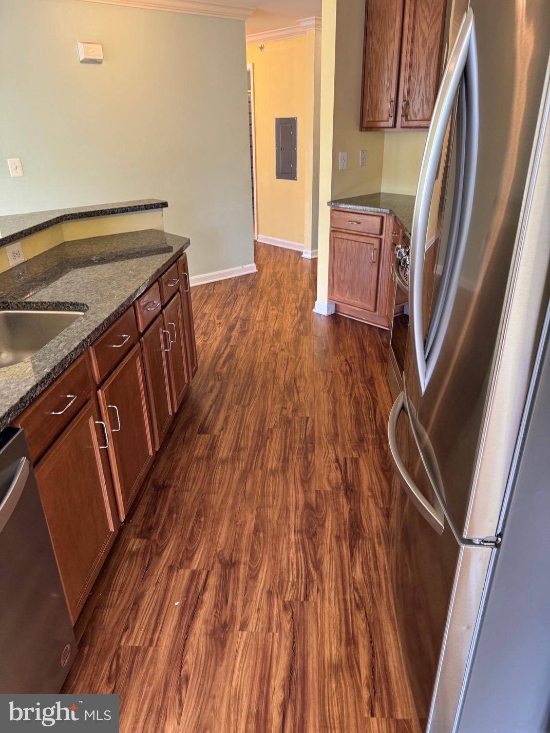 THE HOLLOW AT FOX VA - Residential Lease