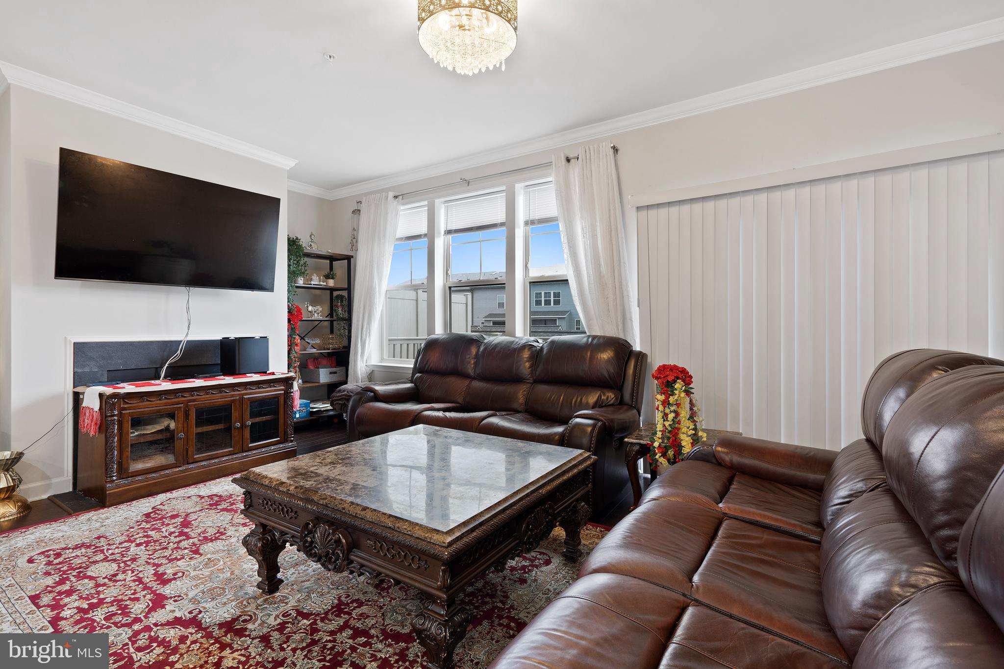 VILLAGES OF URBANA - Residential Lease