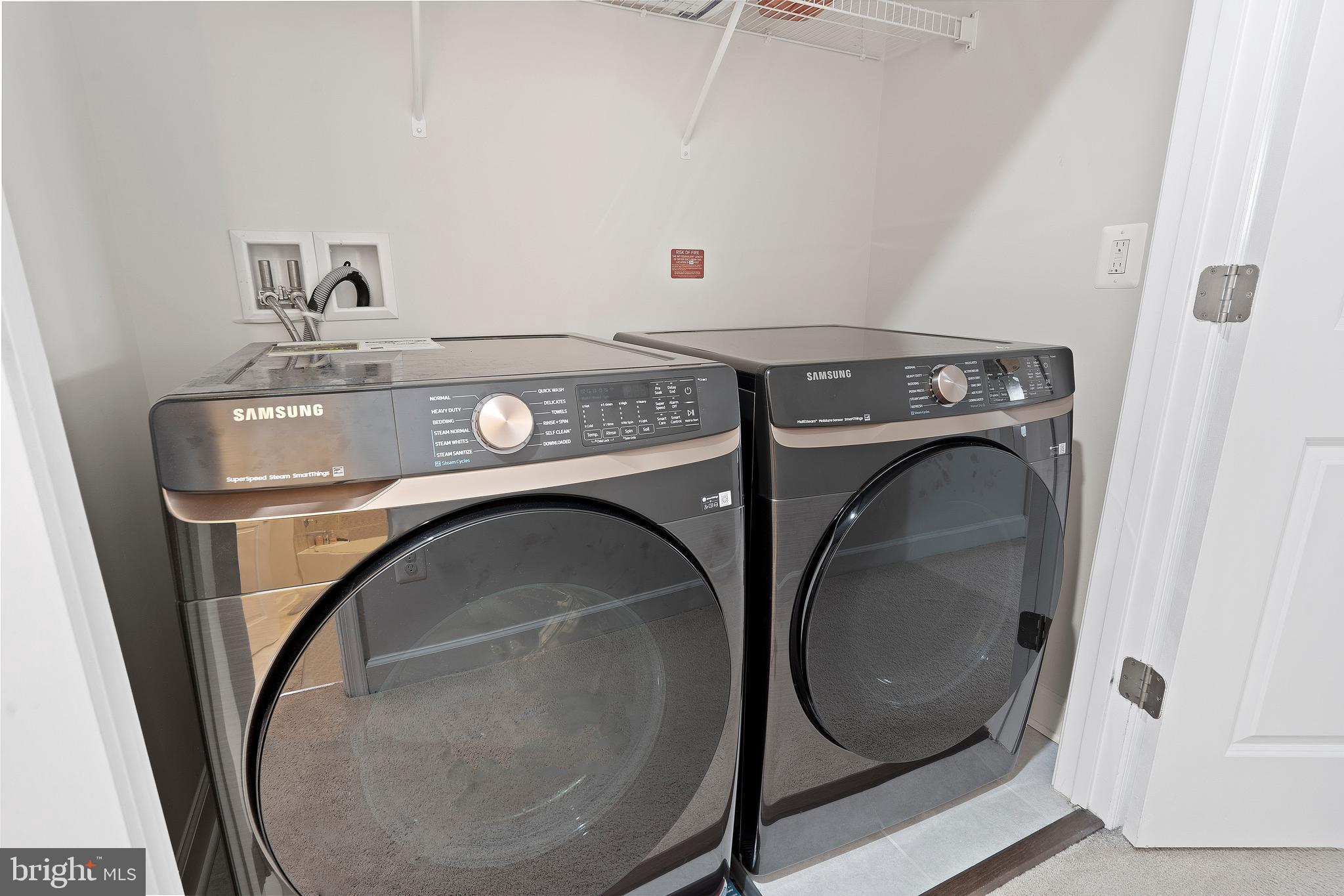 VILLAGES OF URBANA - Residential Lease