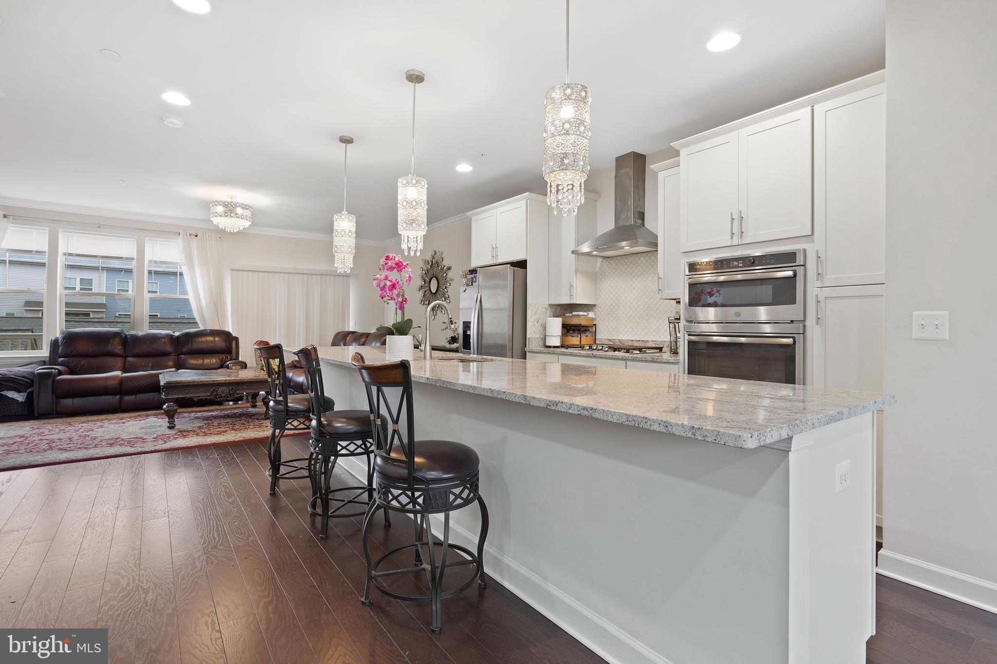 VILLAGES OF URBANA - Residential Lease