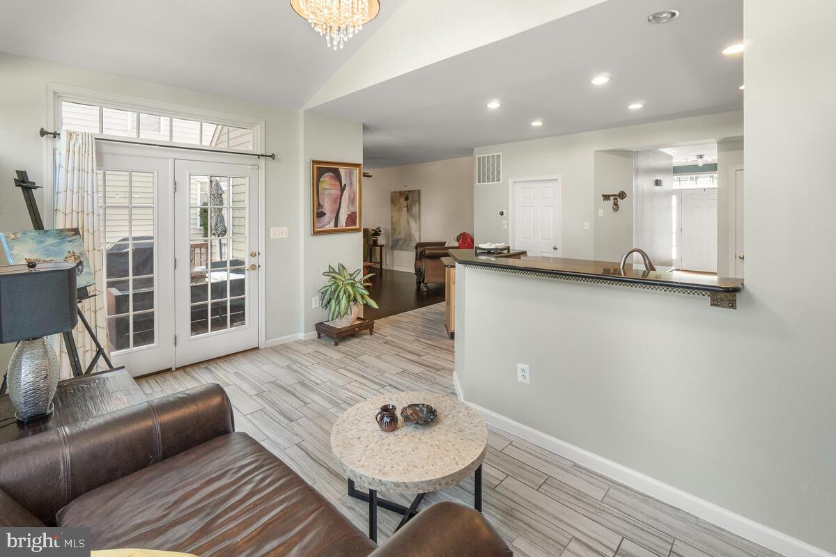 VILLAGES OF URBANA - Residential