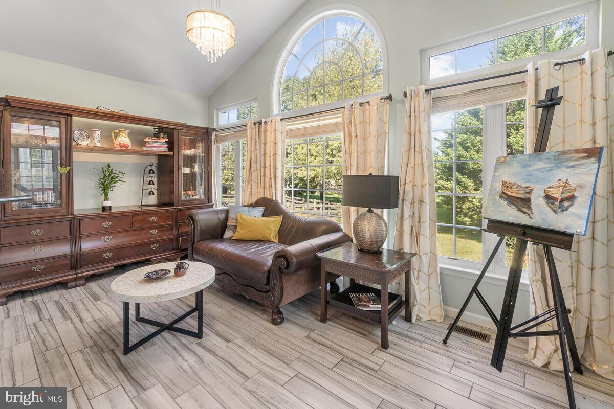 VILLAGES OF URBANA - Residential