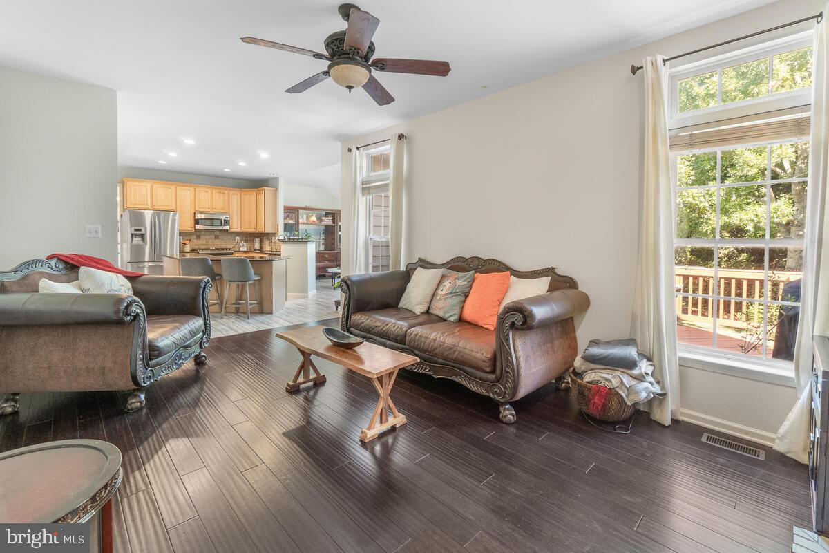 VILLAGES OF URBANA - Residential