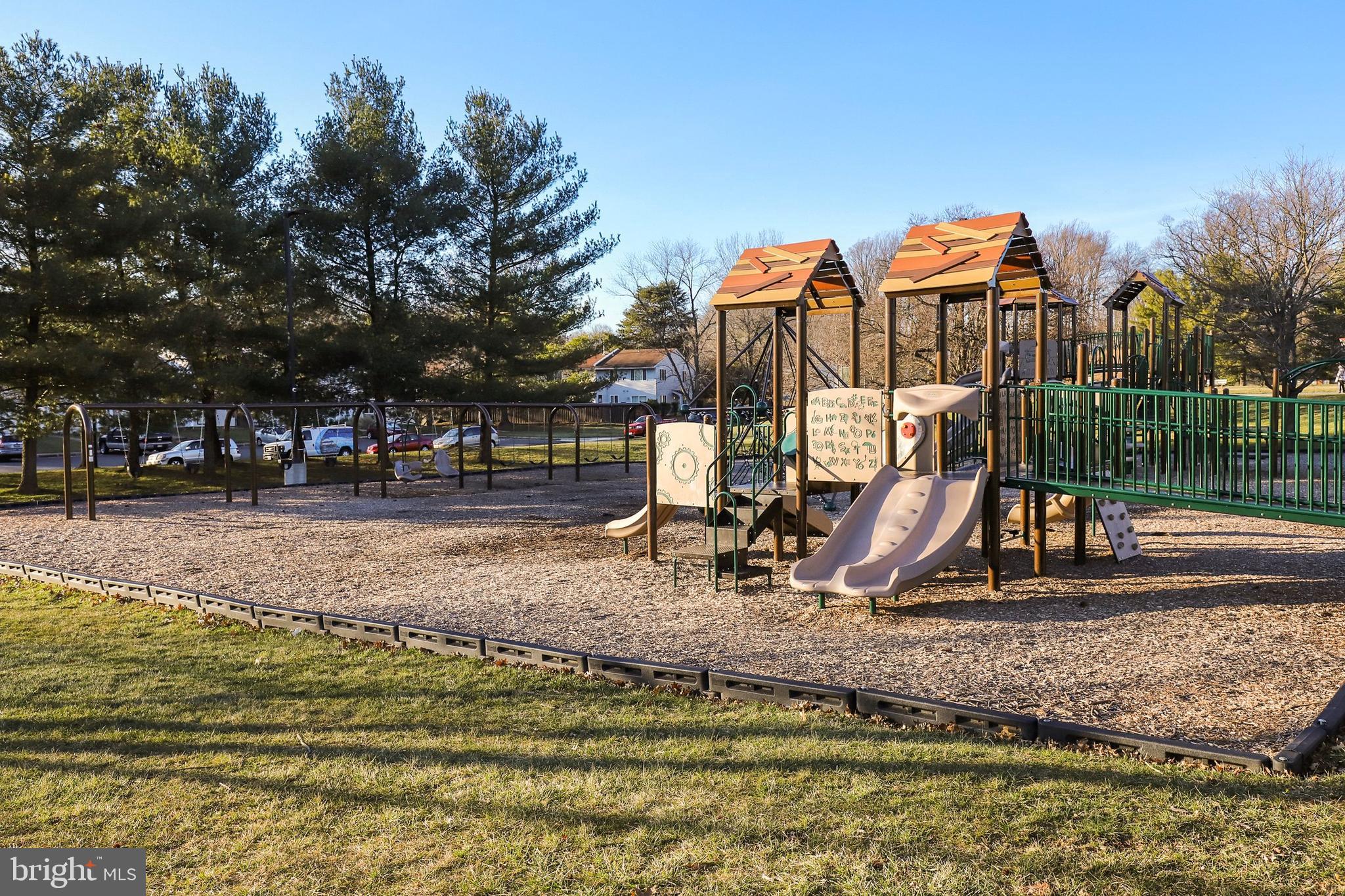 SUGARLAND RUN - Residential