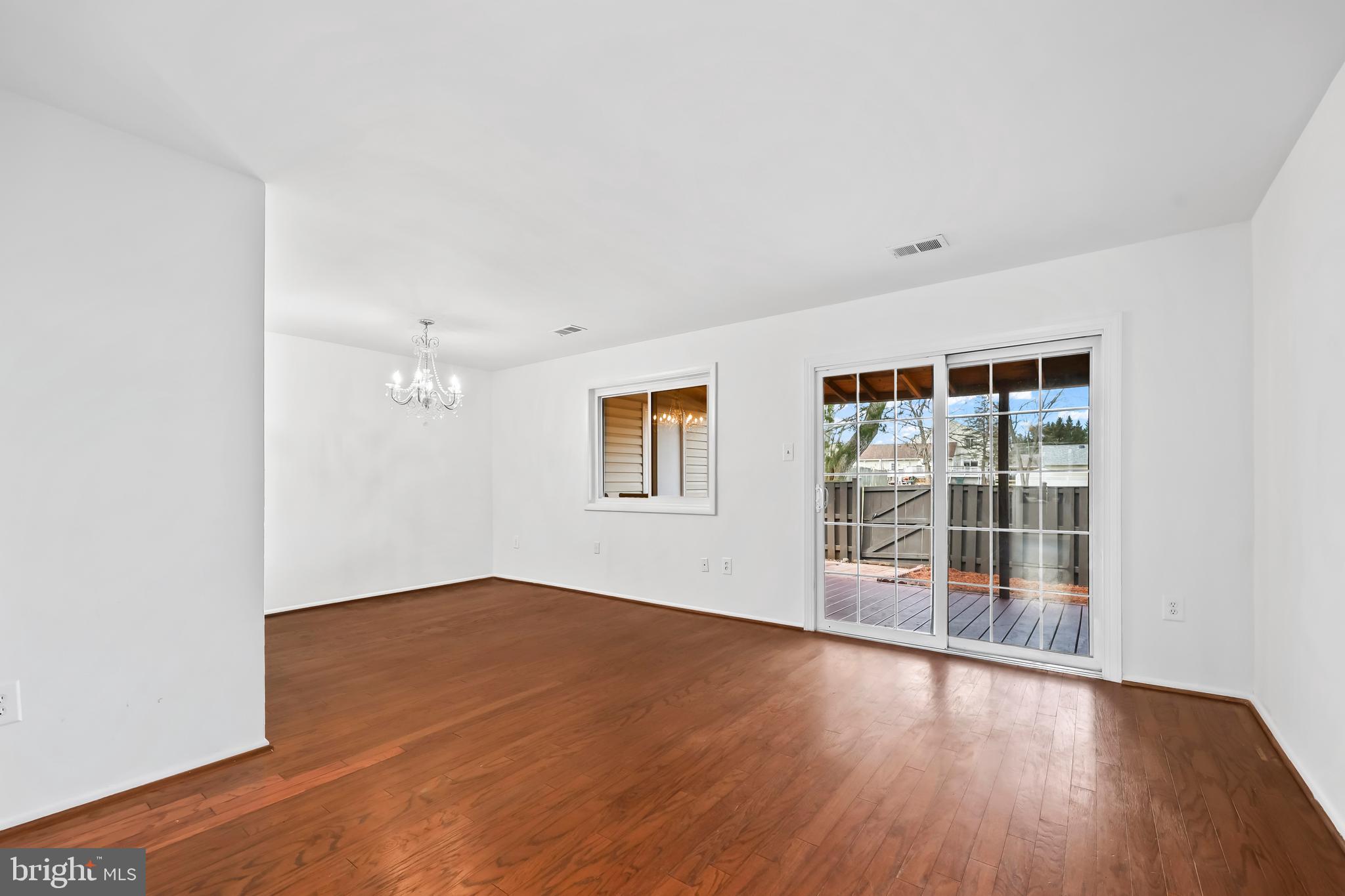 SUGARLAND RUN - Residential