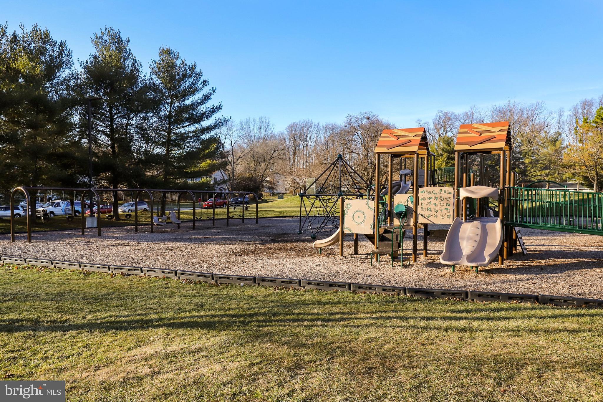 SUGARLAND RUN - Residential