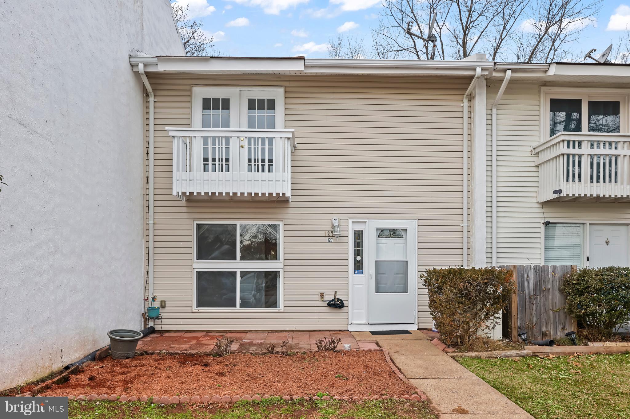 SUGARLAND RUN - Residential