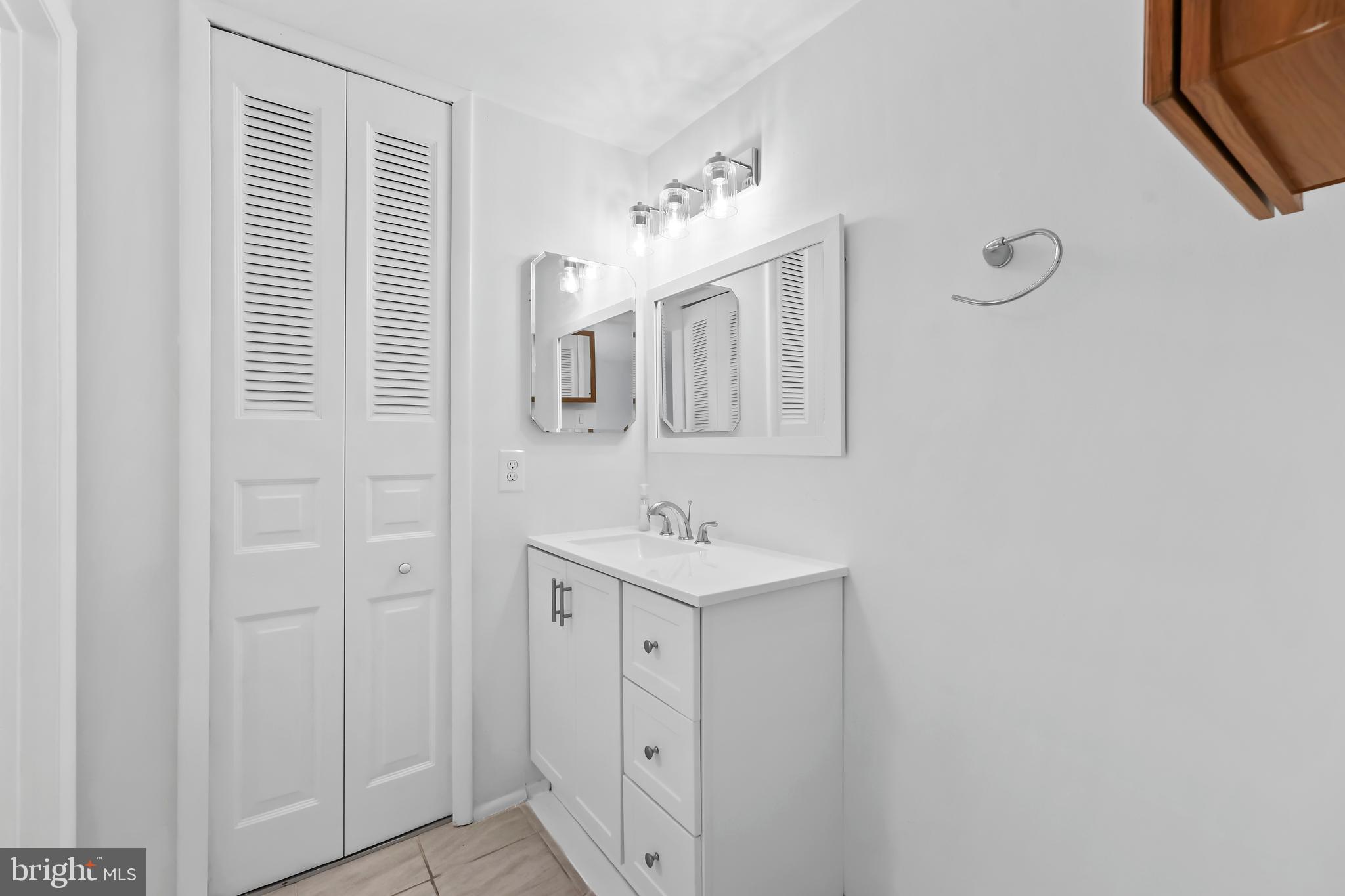 SUGARLAND RUN - Residential