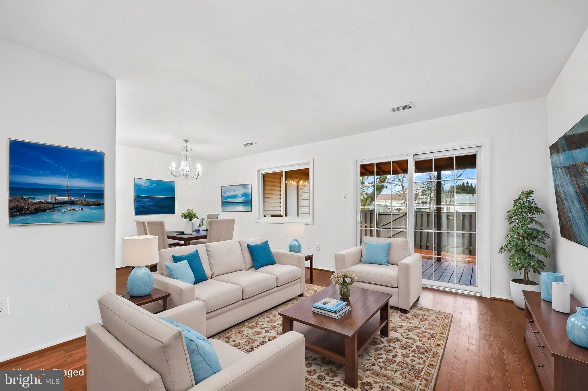 SUGARLAND RUN - Residential