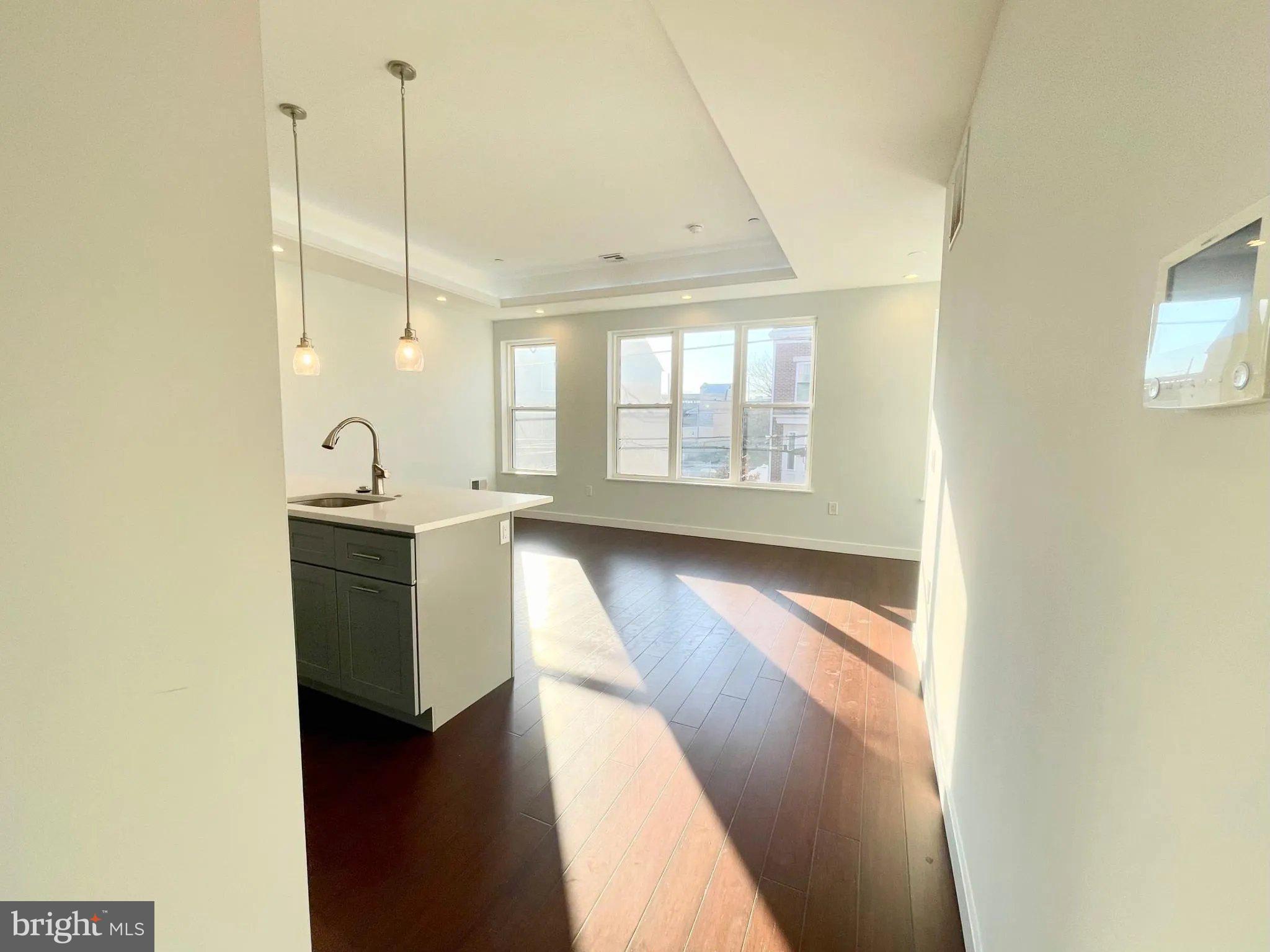 OLDE KENSINGTON - Residential Income