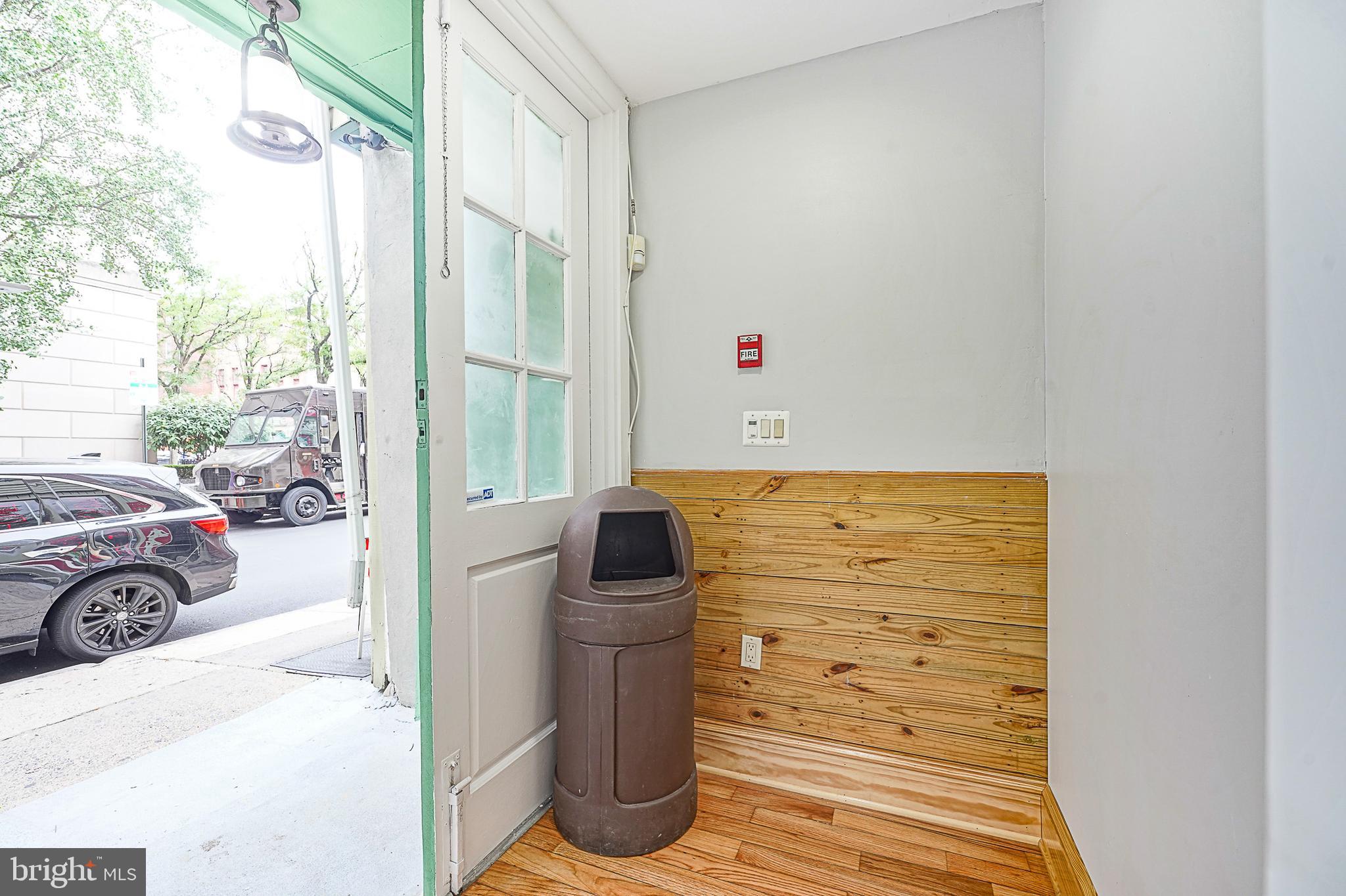 OLD CITY - Residential Lease