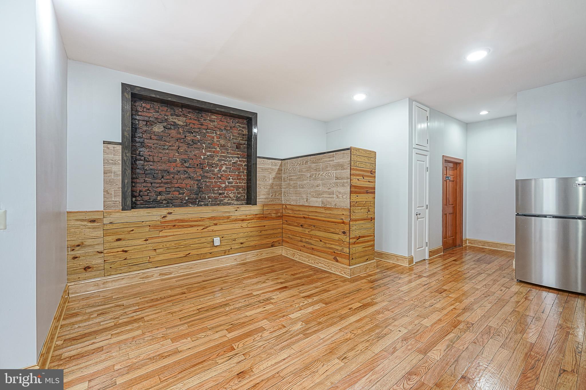 OLD CITY - Residential Lease