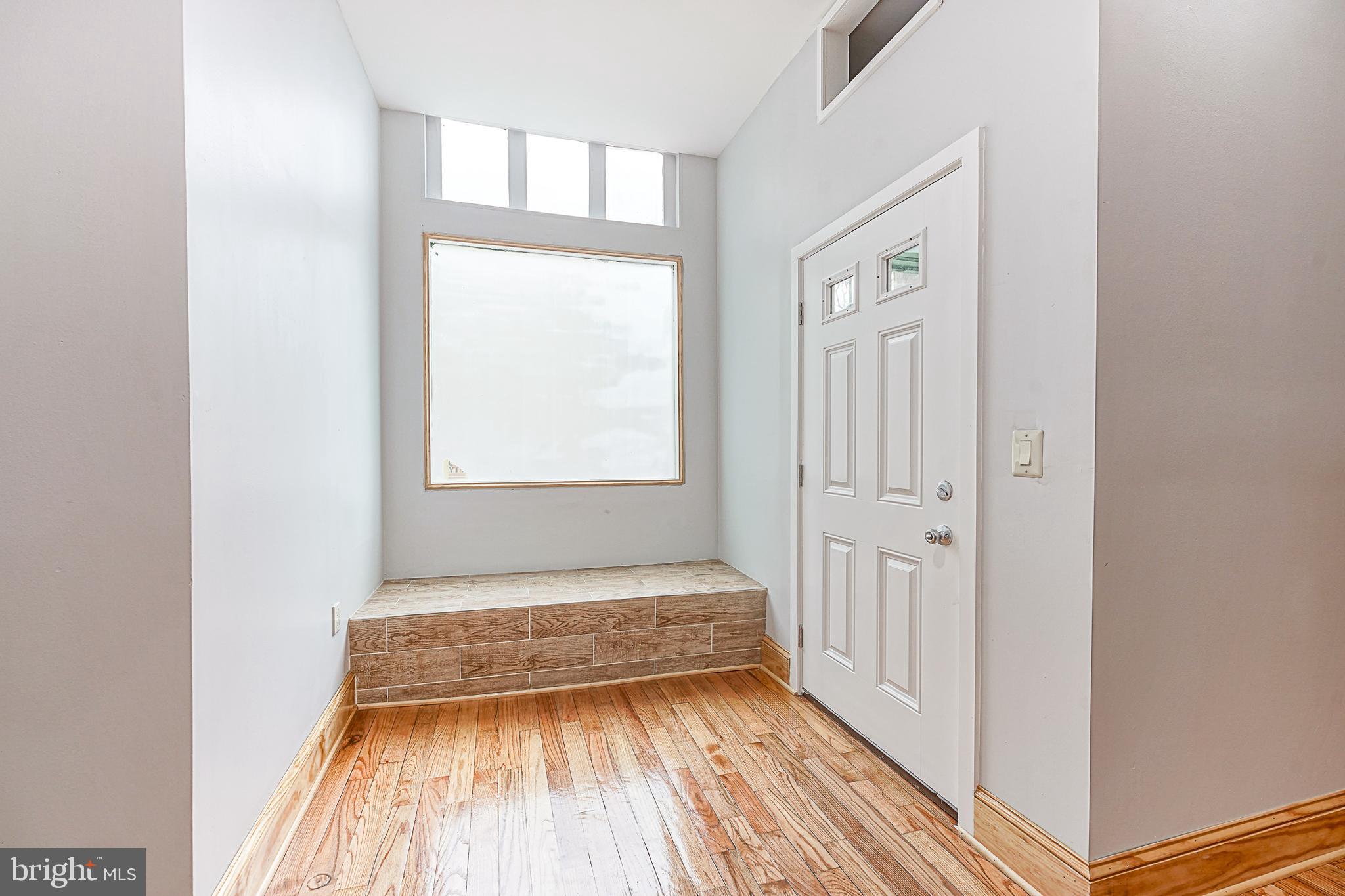 OLD CITY - Residential Lease