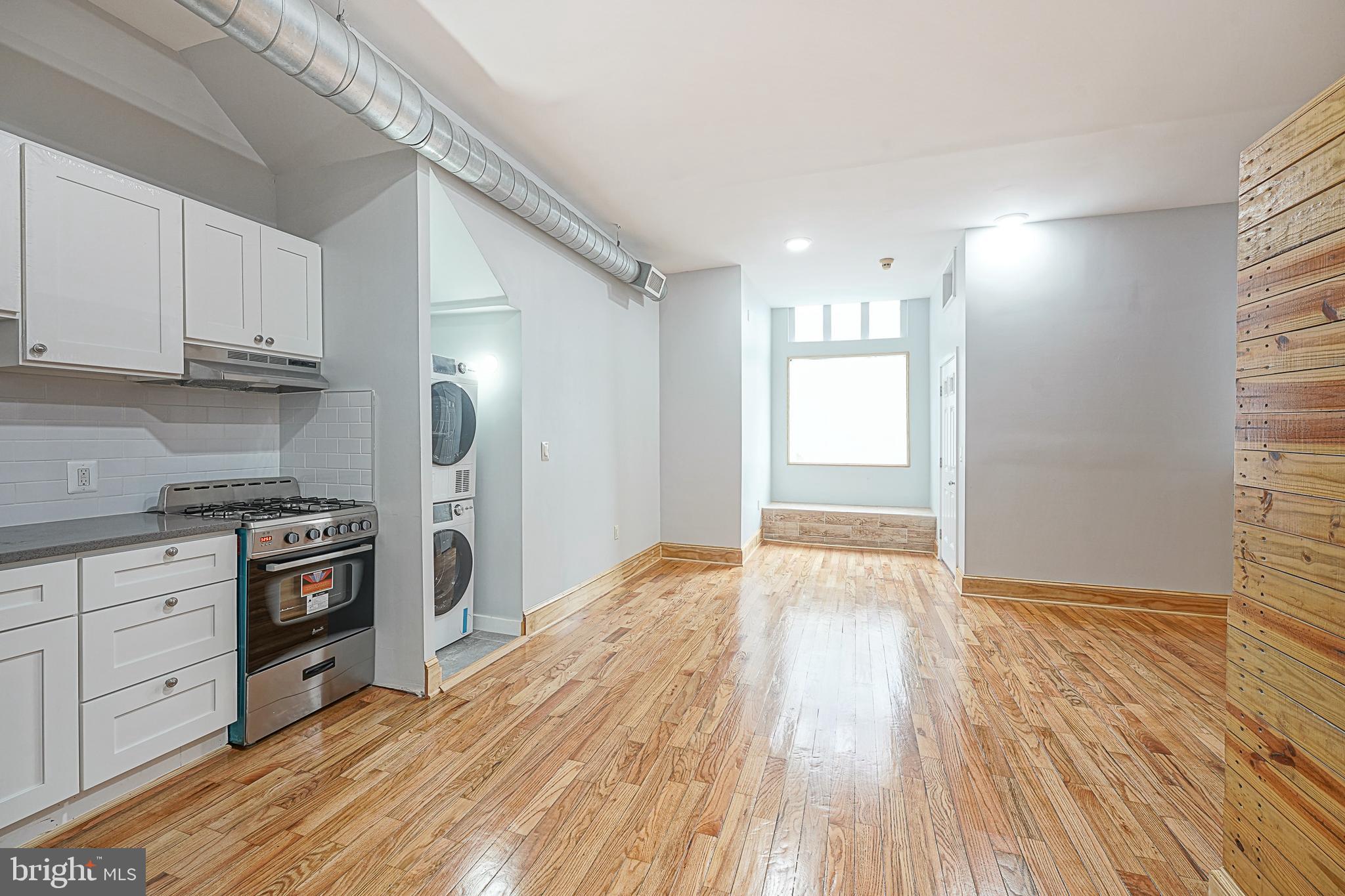 OLD CITY - Residential Lease