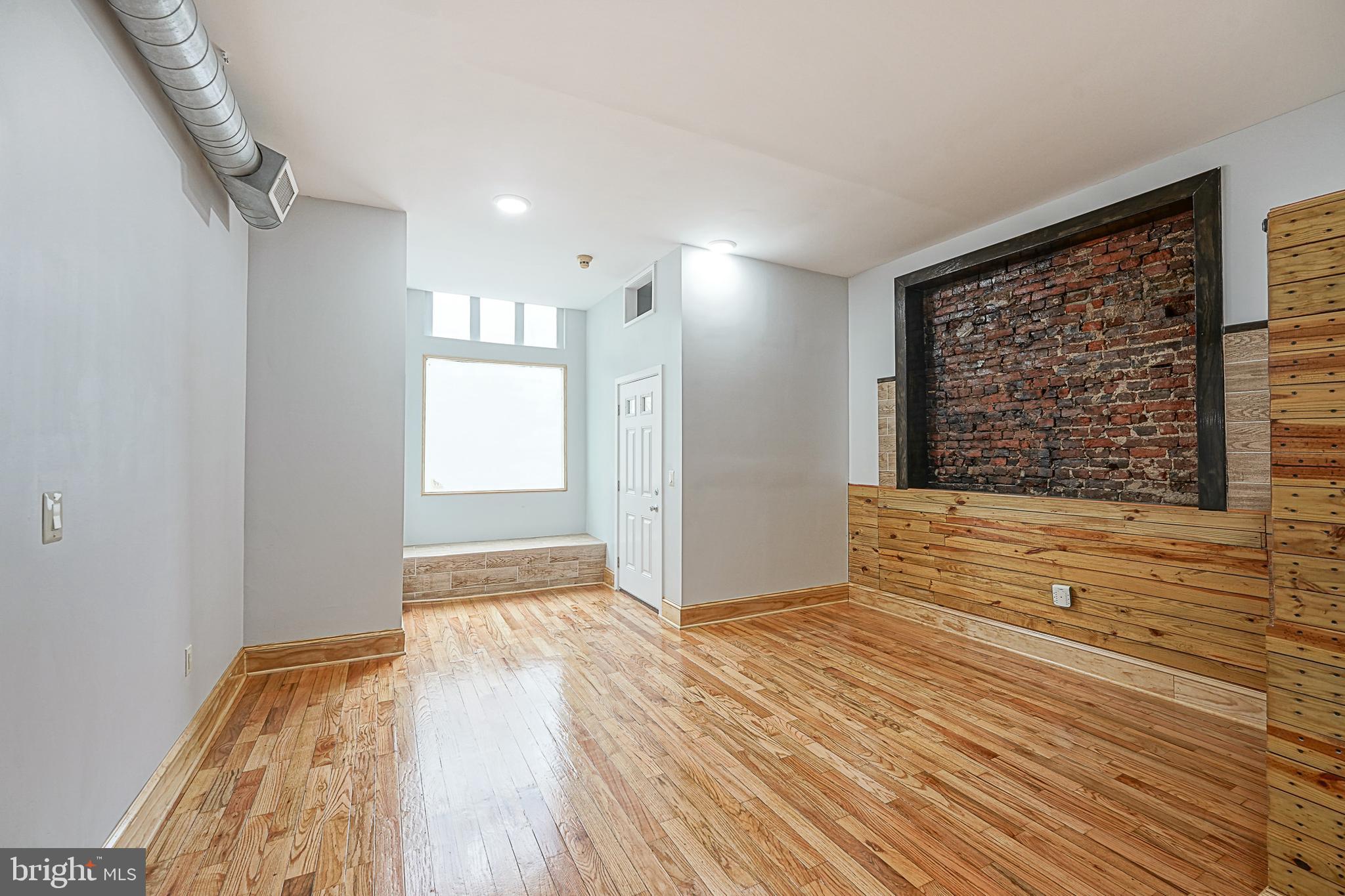 OLD CITY - Residential Lease