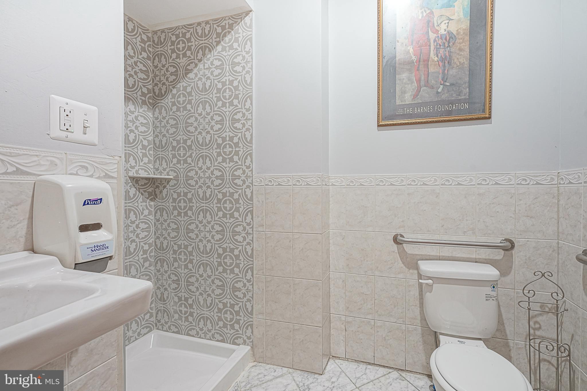 OLD CITY - Residential Lease