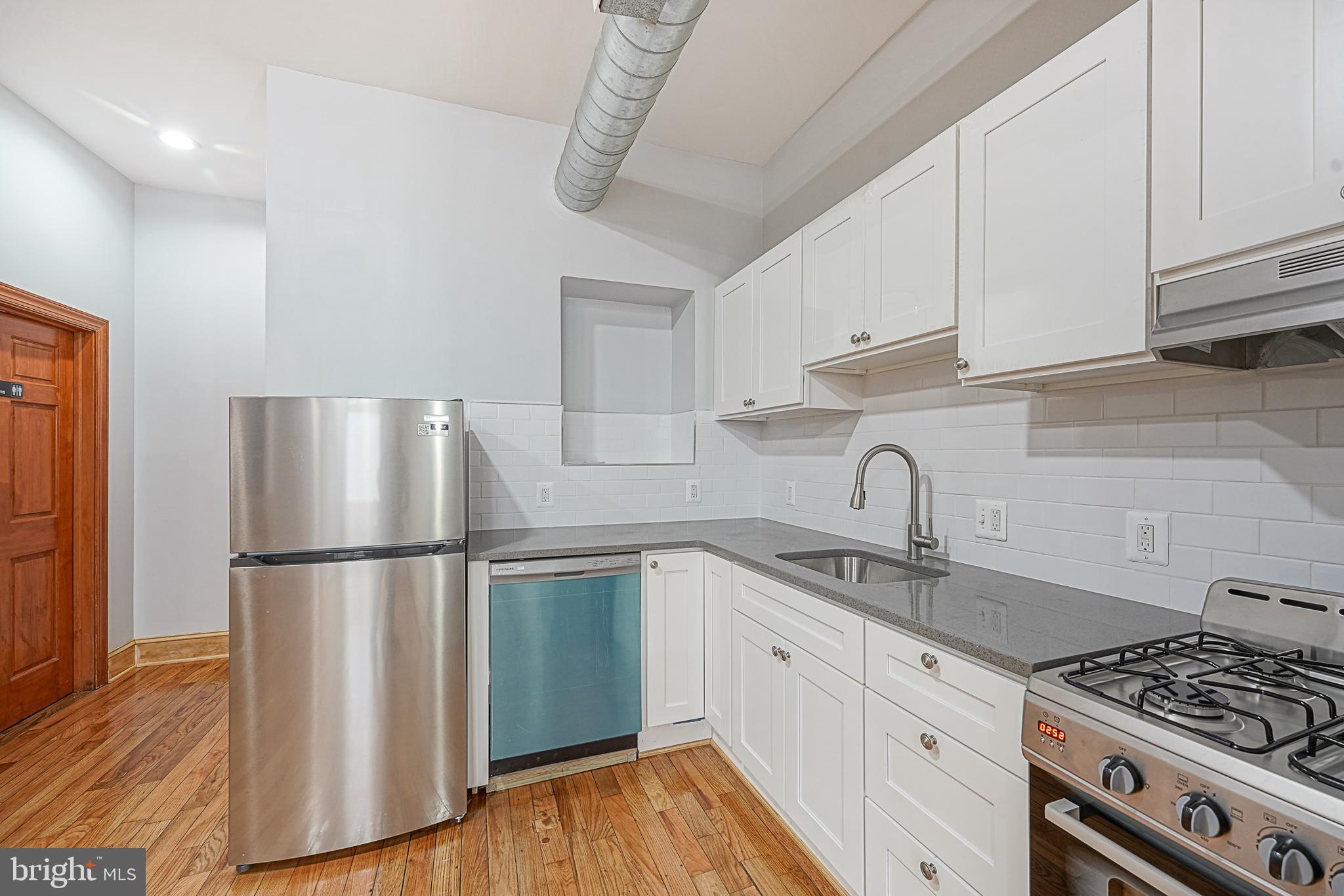 OLD CITY - Residential Lease