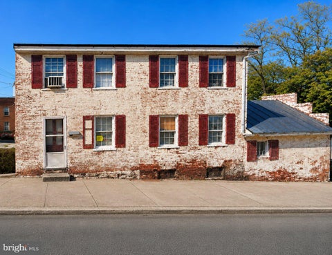 Photo of 104 N Samuel Street, CHARLES TOWN, WV 25414 (MLS # WVJF2026698)