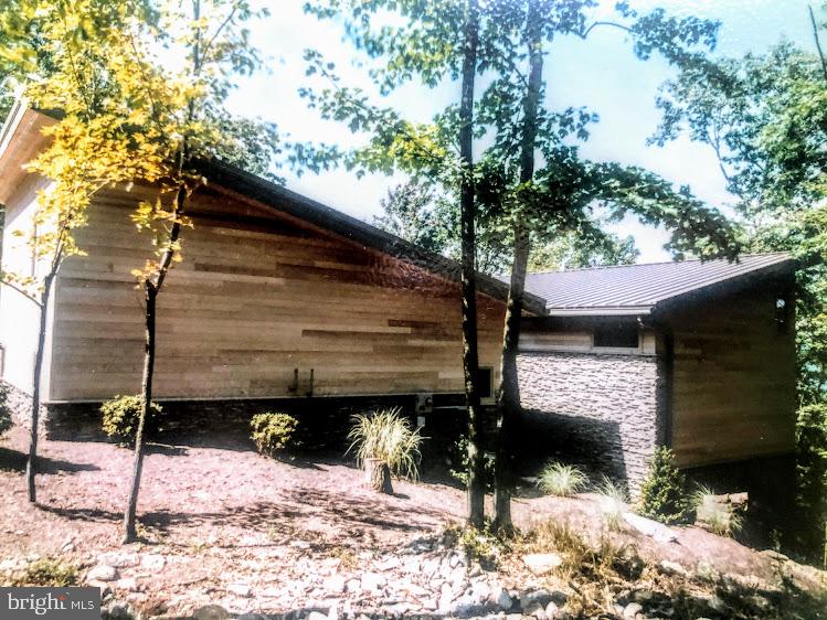 EAGLE ROCK RESORT - Residential