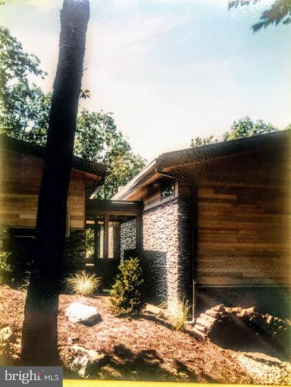 EAGLE ROCK RESORT - Residential