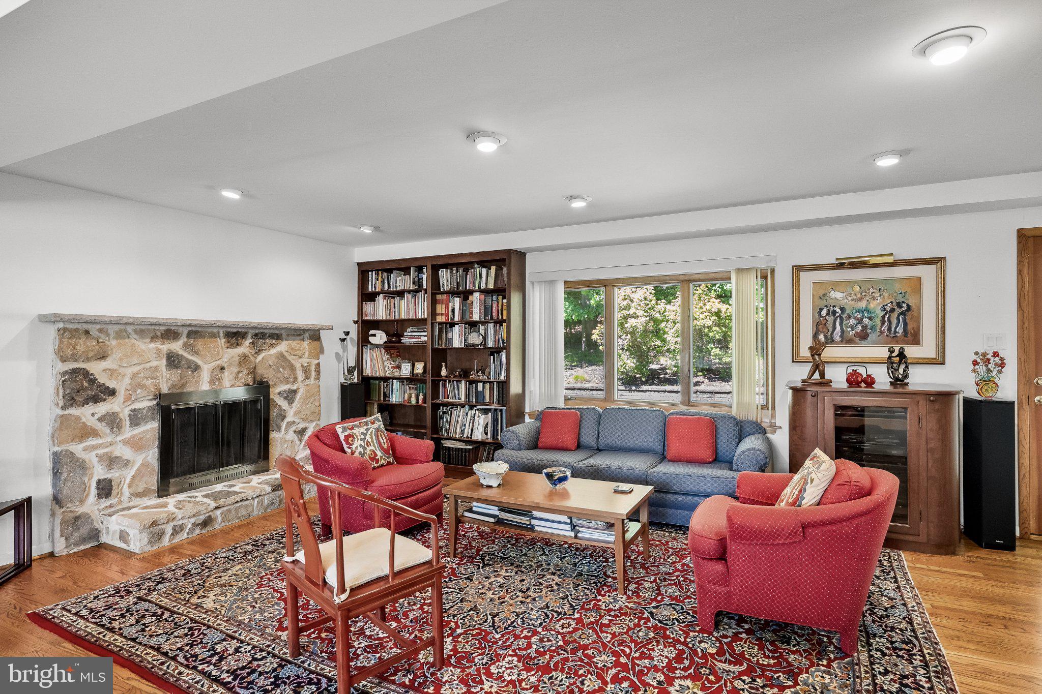 1024 BOBWHITE DRIVE
