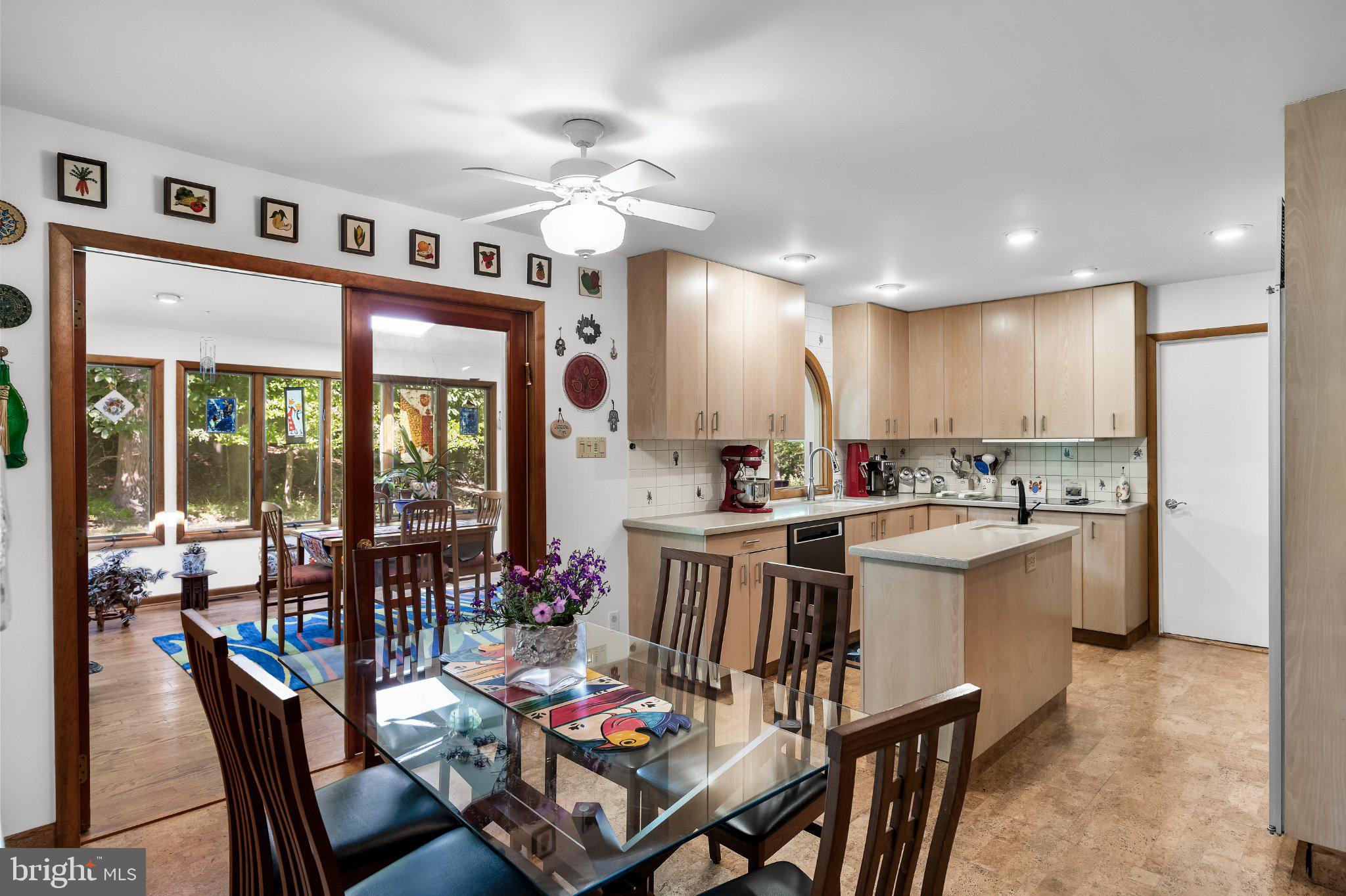 1024 BOBWHITE DRIVE