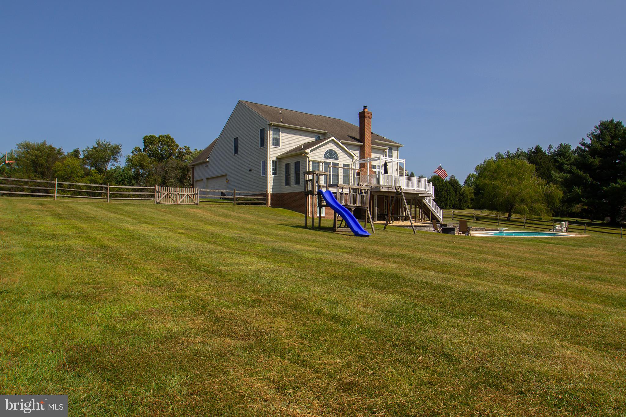 KEENEY MILL FARMS - Residential
