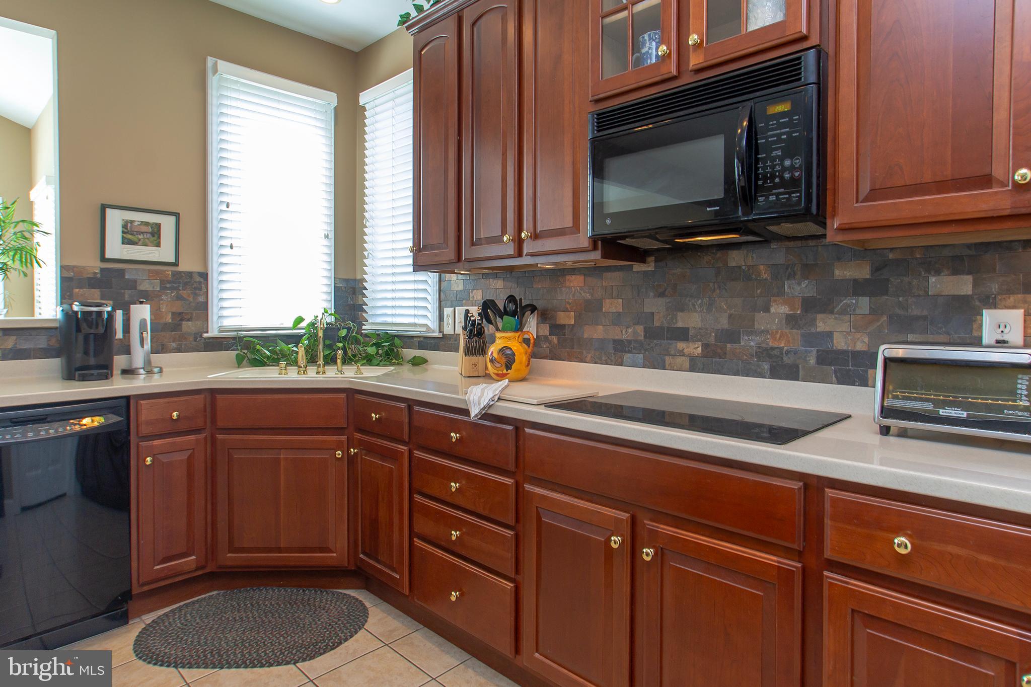 KEENEY MILL FARMS - Residential