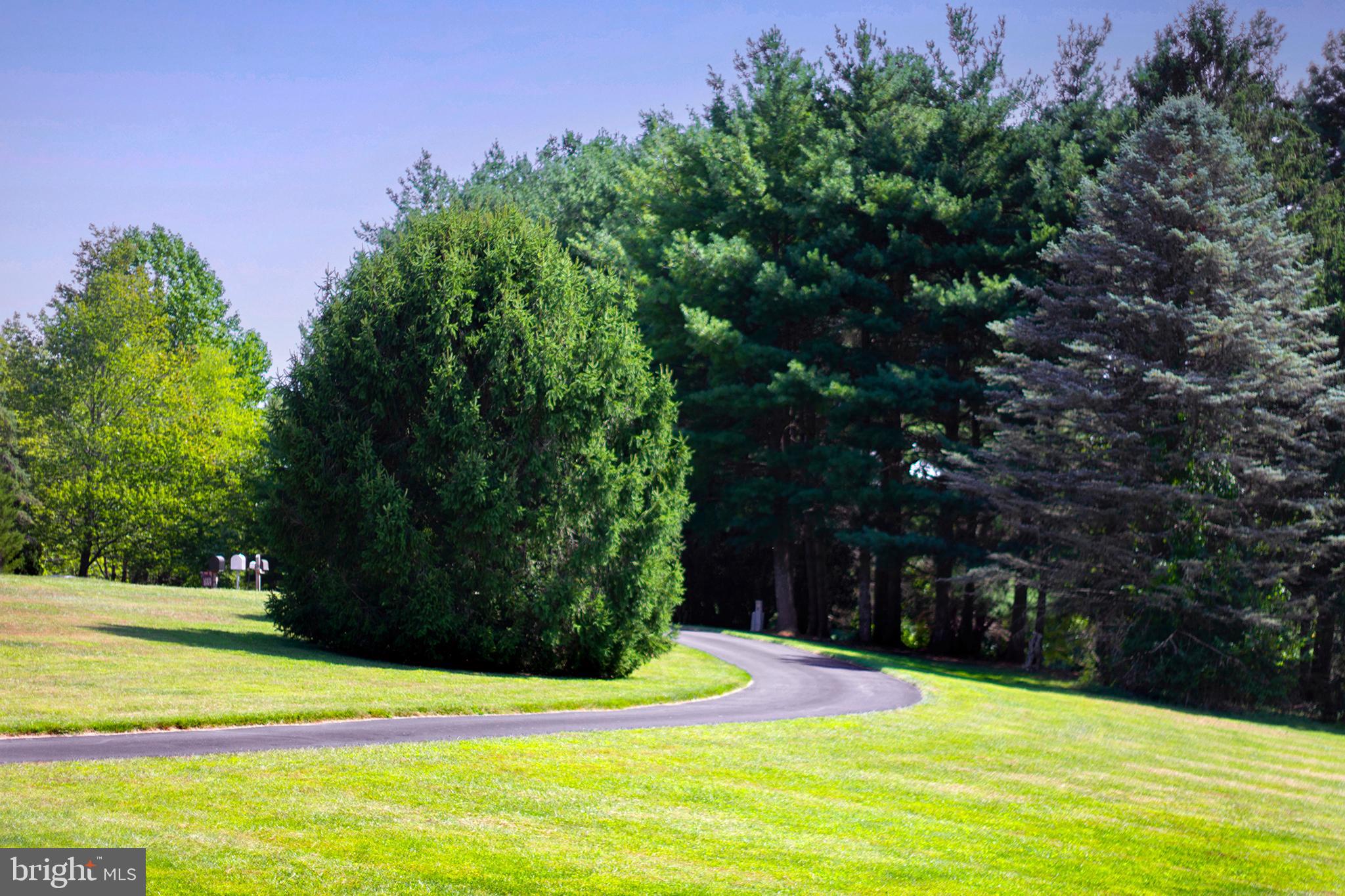 KEENEY MILL FARMS - Residential