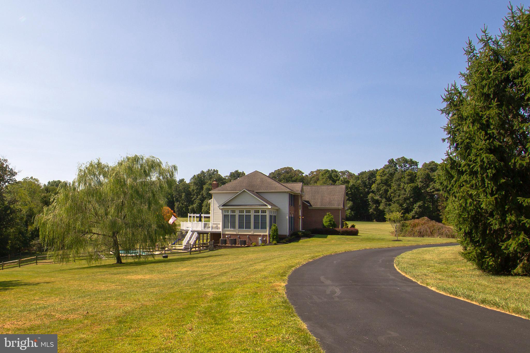 KEENEY MILL FARMS - Residential