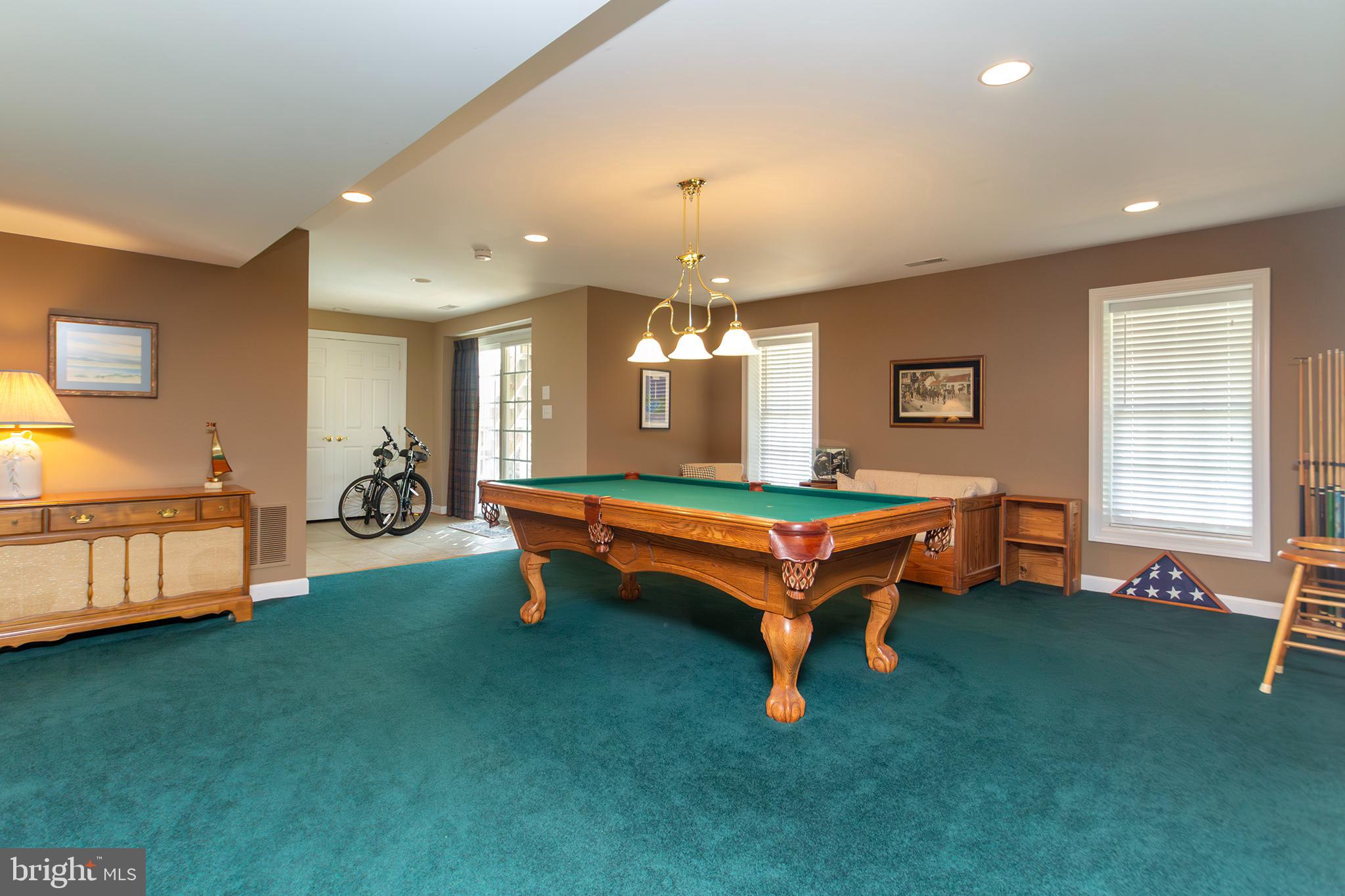 KEENEY MILL FARMS - Residential