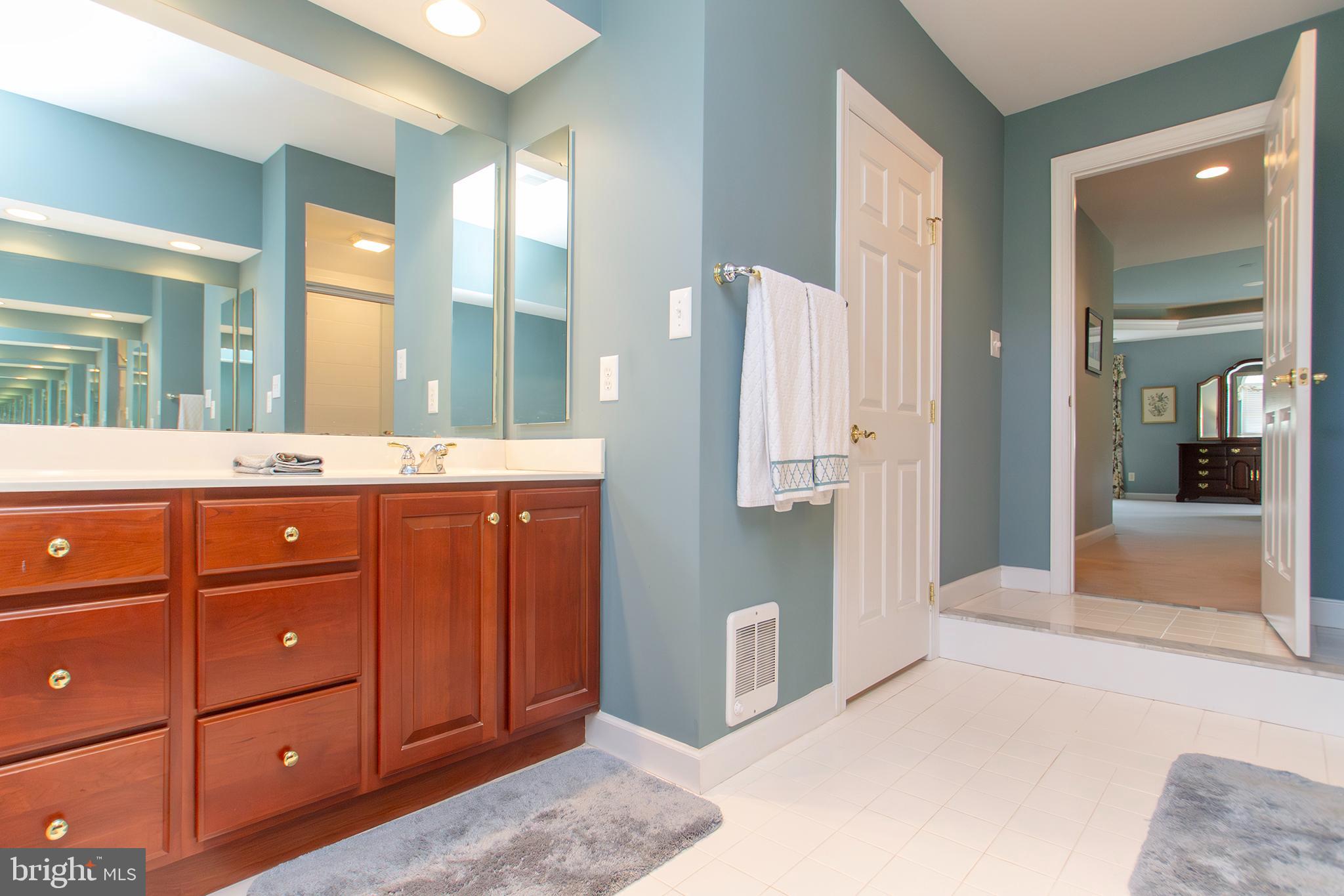 KEENEY MILL FARMS - Residential