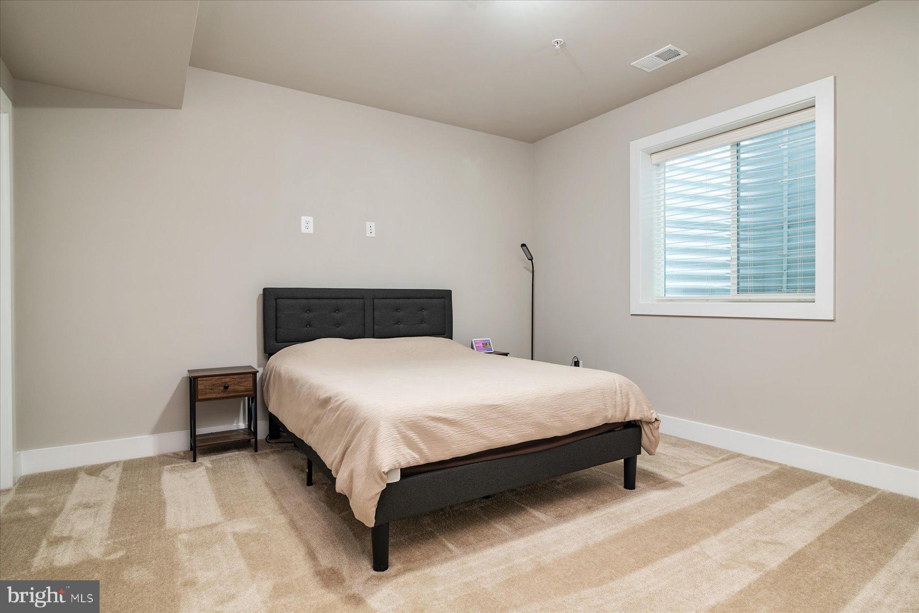 TWO RIVERS - Residential