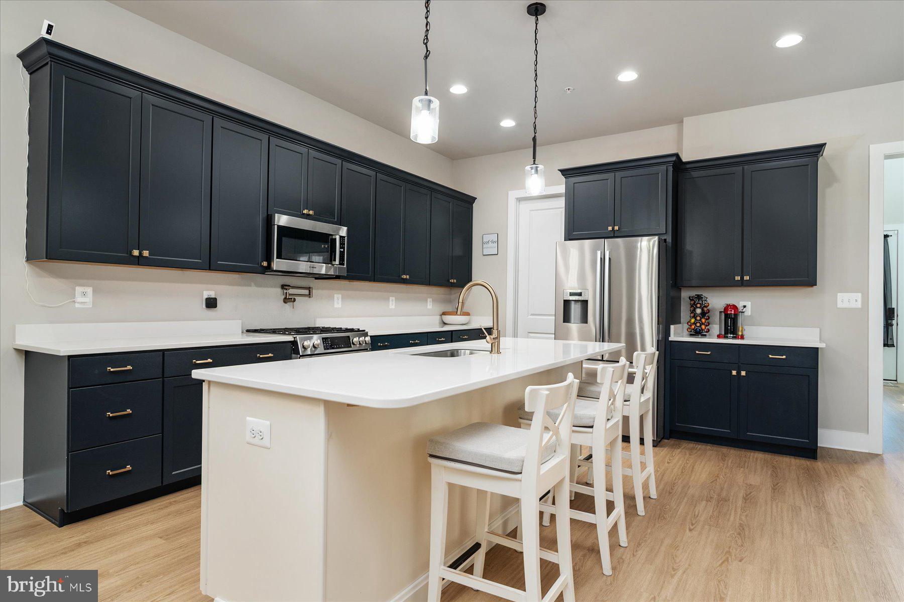 TWO RIVERS - Residential