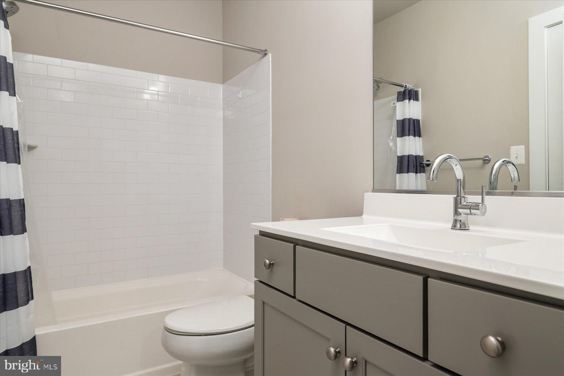 TWO RIVERS - Residential