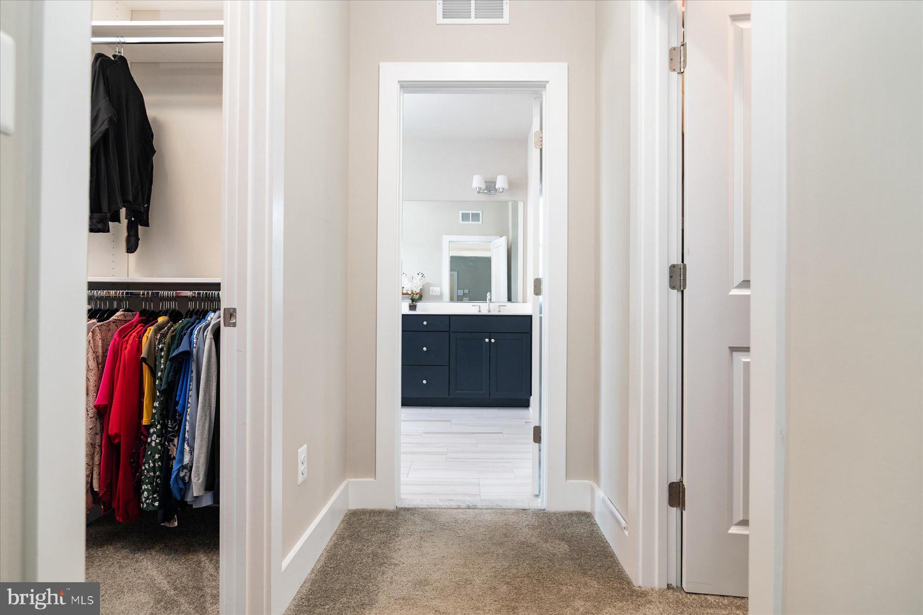 TWO RIVERS - Residential