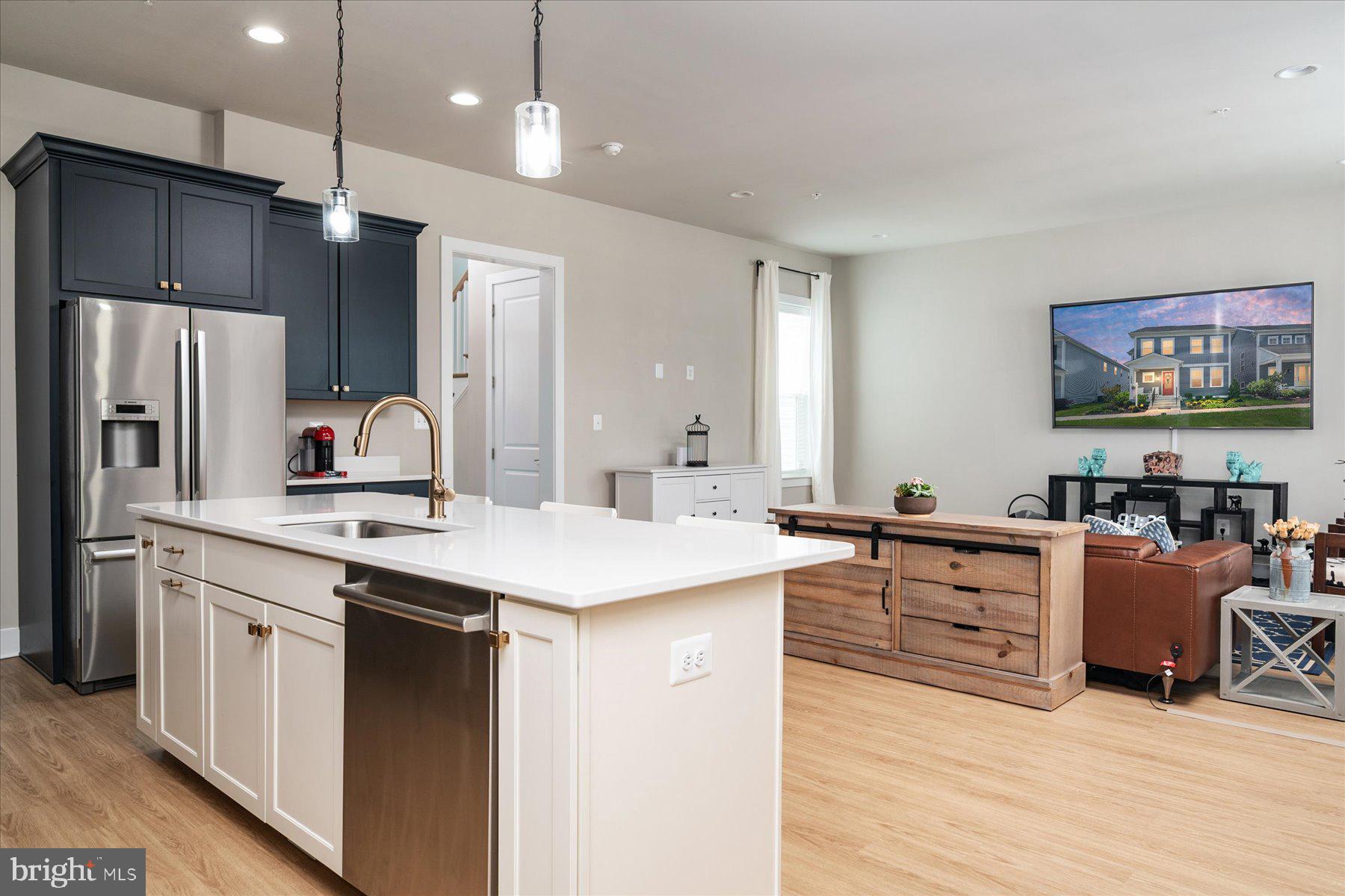 TWO RIVERS - Residential