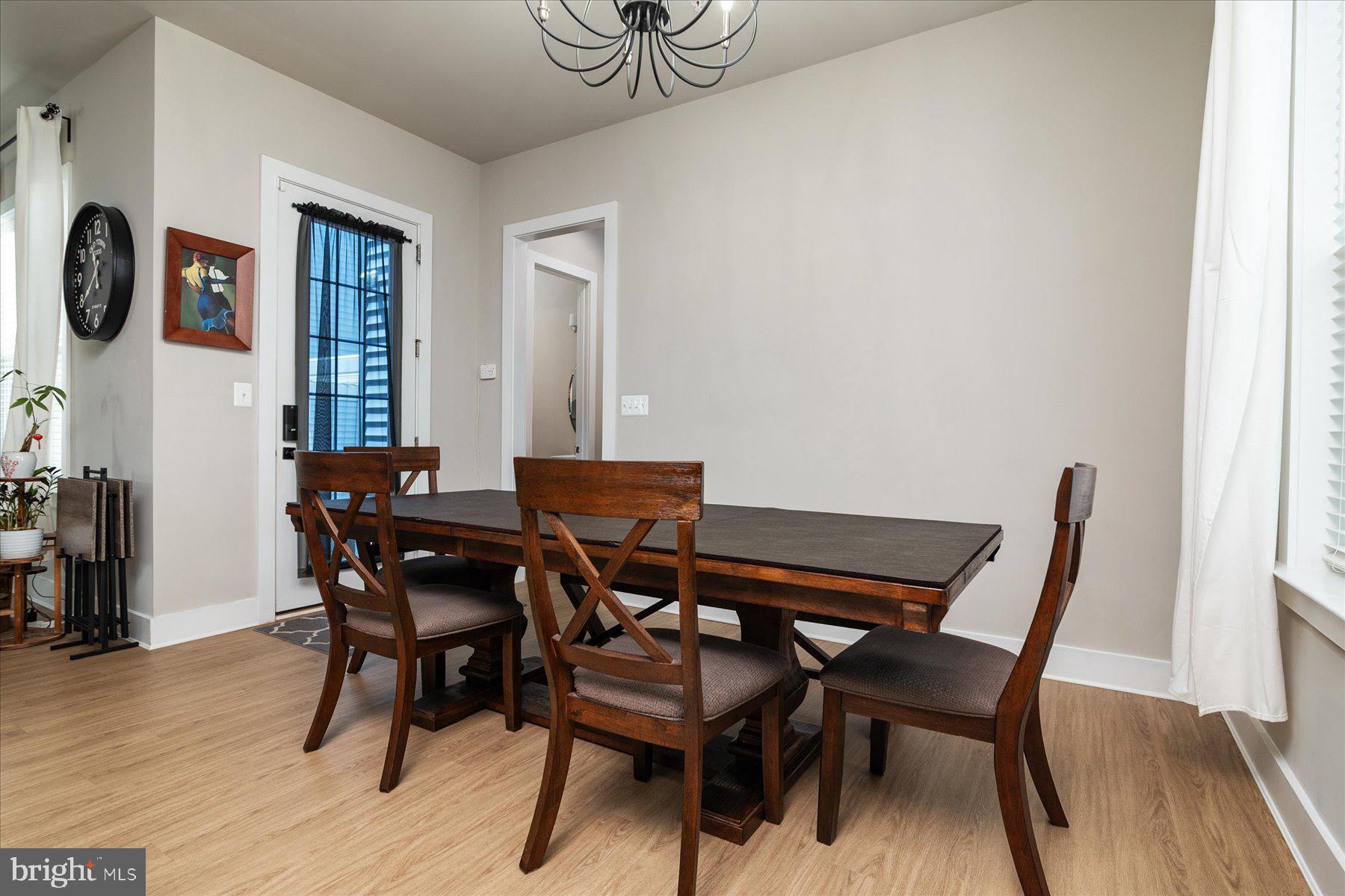 TWO RIVERS - Residential