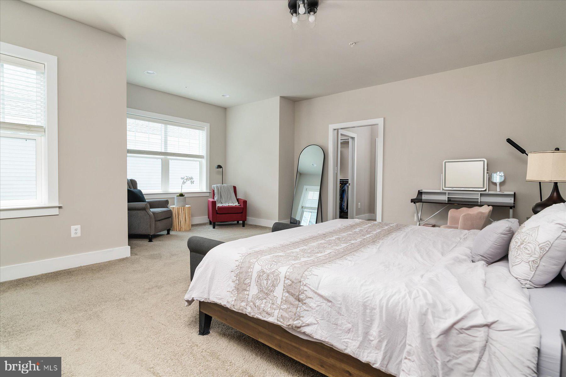 TWO RIVERS - Residential