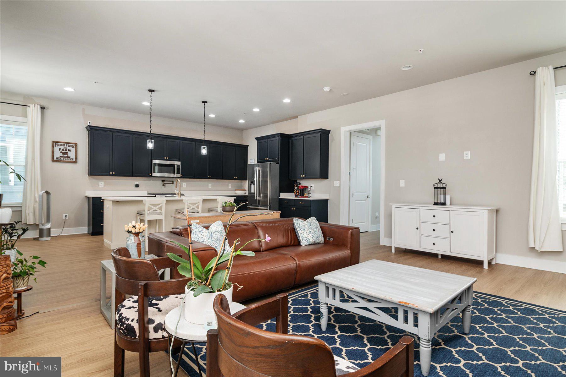 TWO RIVERS - Residential