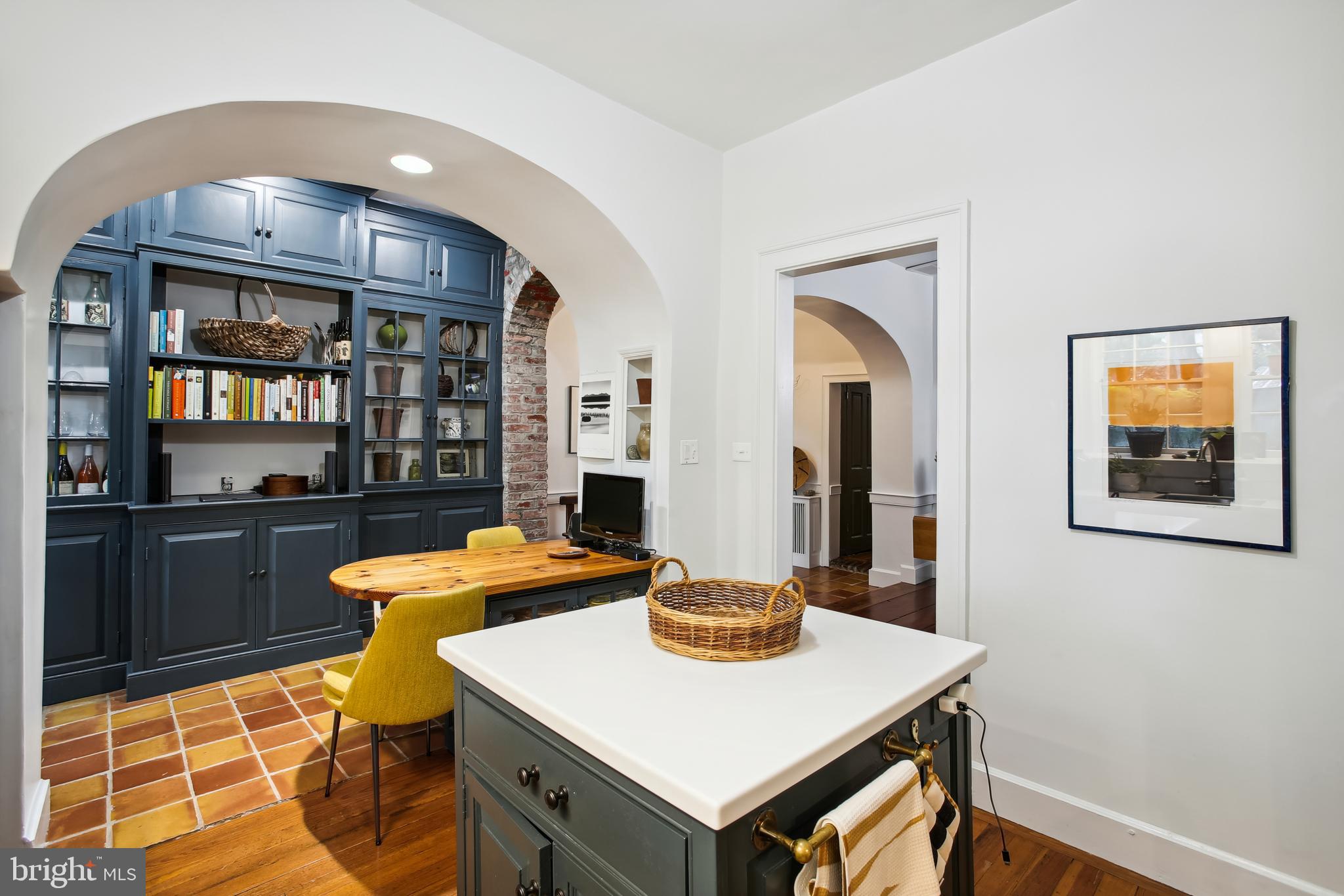 OLD TOWN ALEXANDRIA - Residential