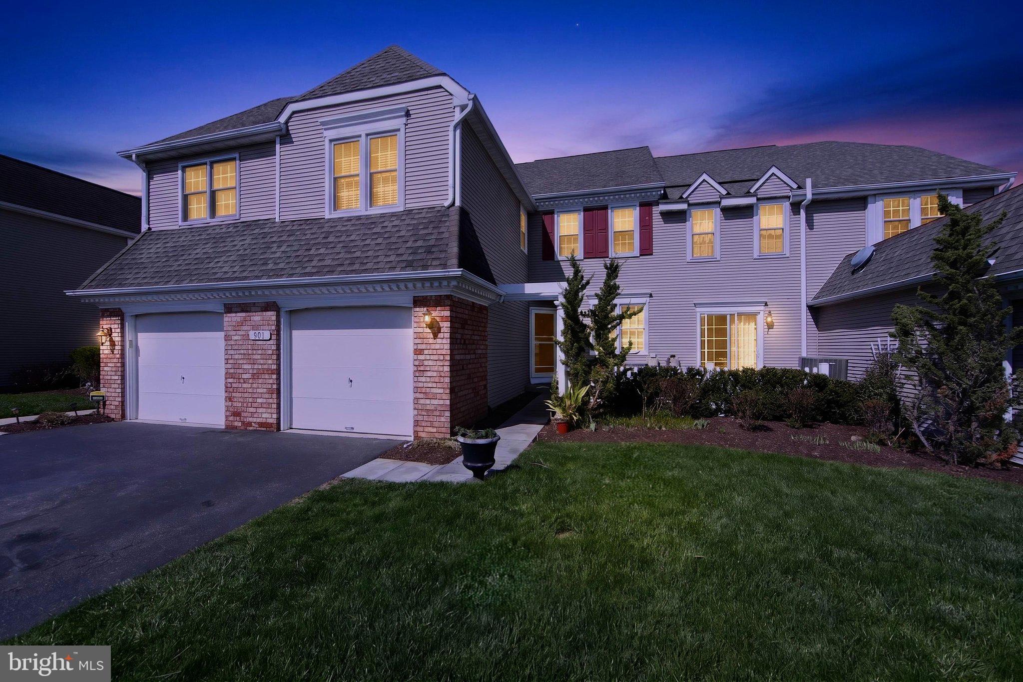 TWIN HILLS - Residential