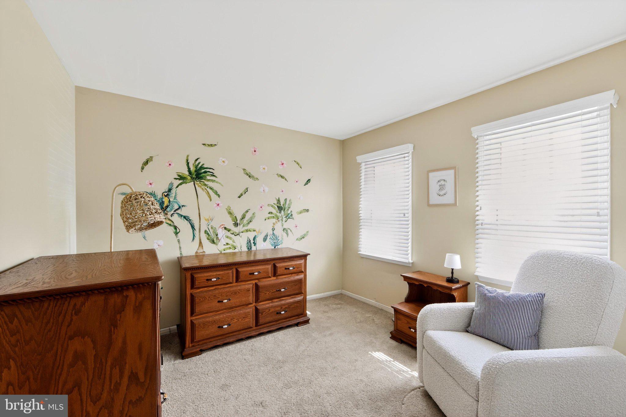 TWIN HILLS - Residential